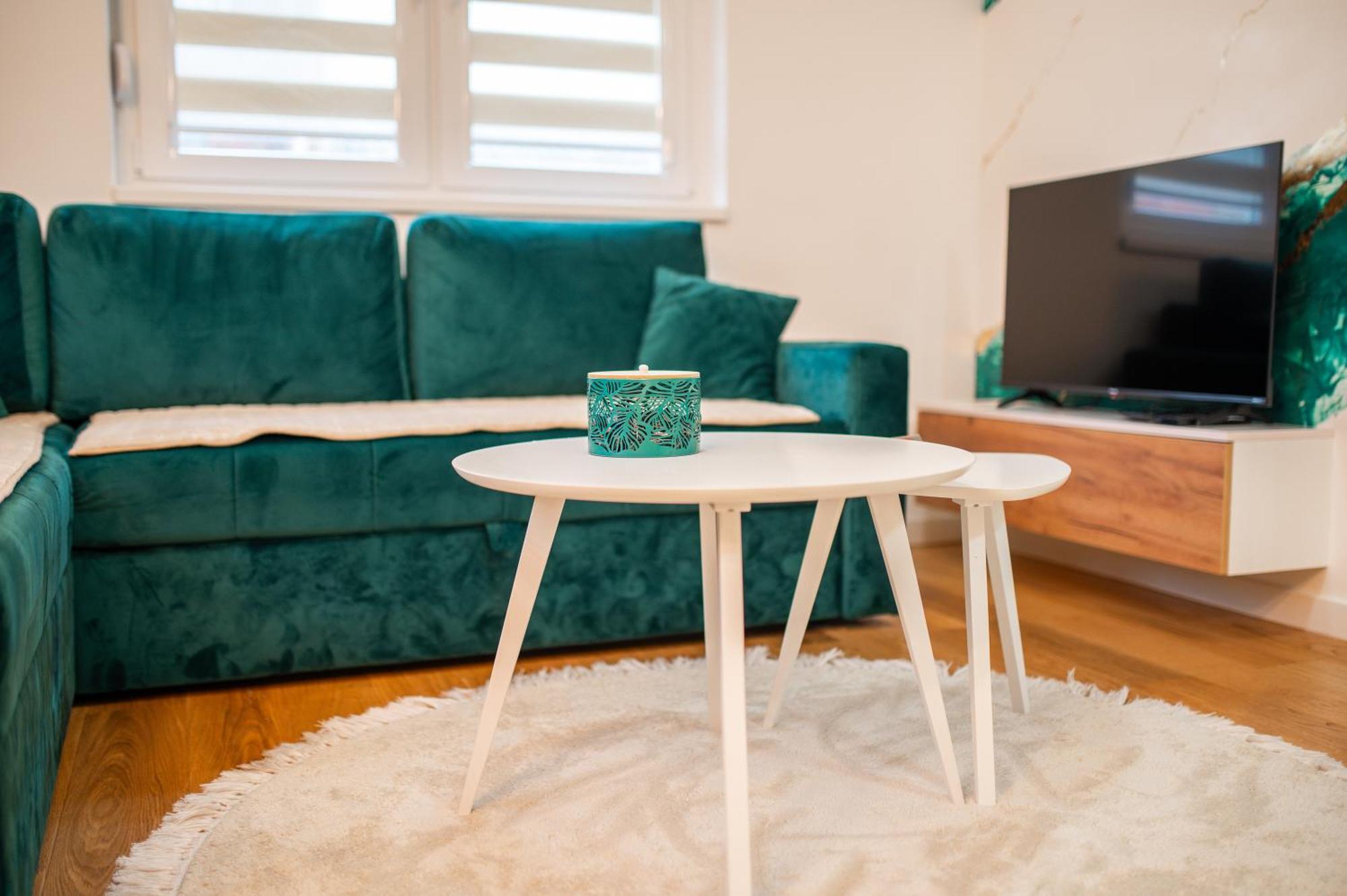 Apartment Vila Idila Тузла Экстерьер фото