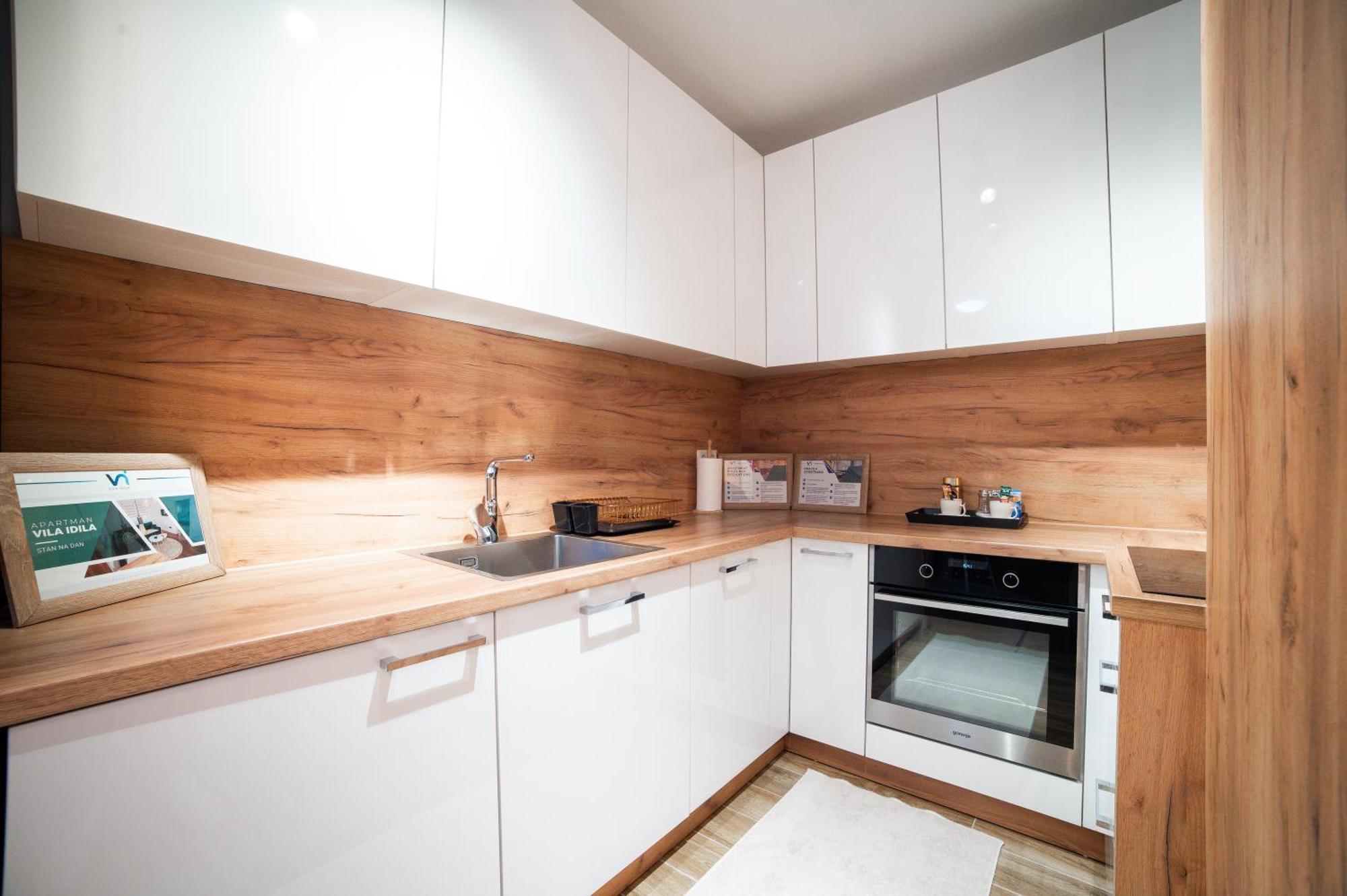 Apartment Vila Idila Тузла Экстерьер фото